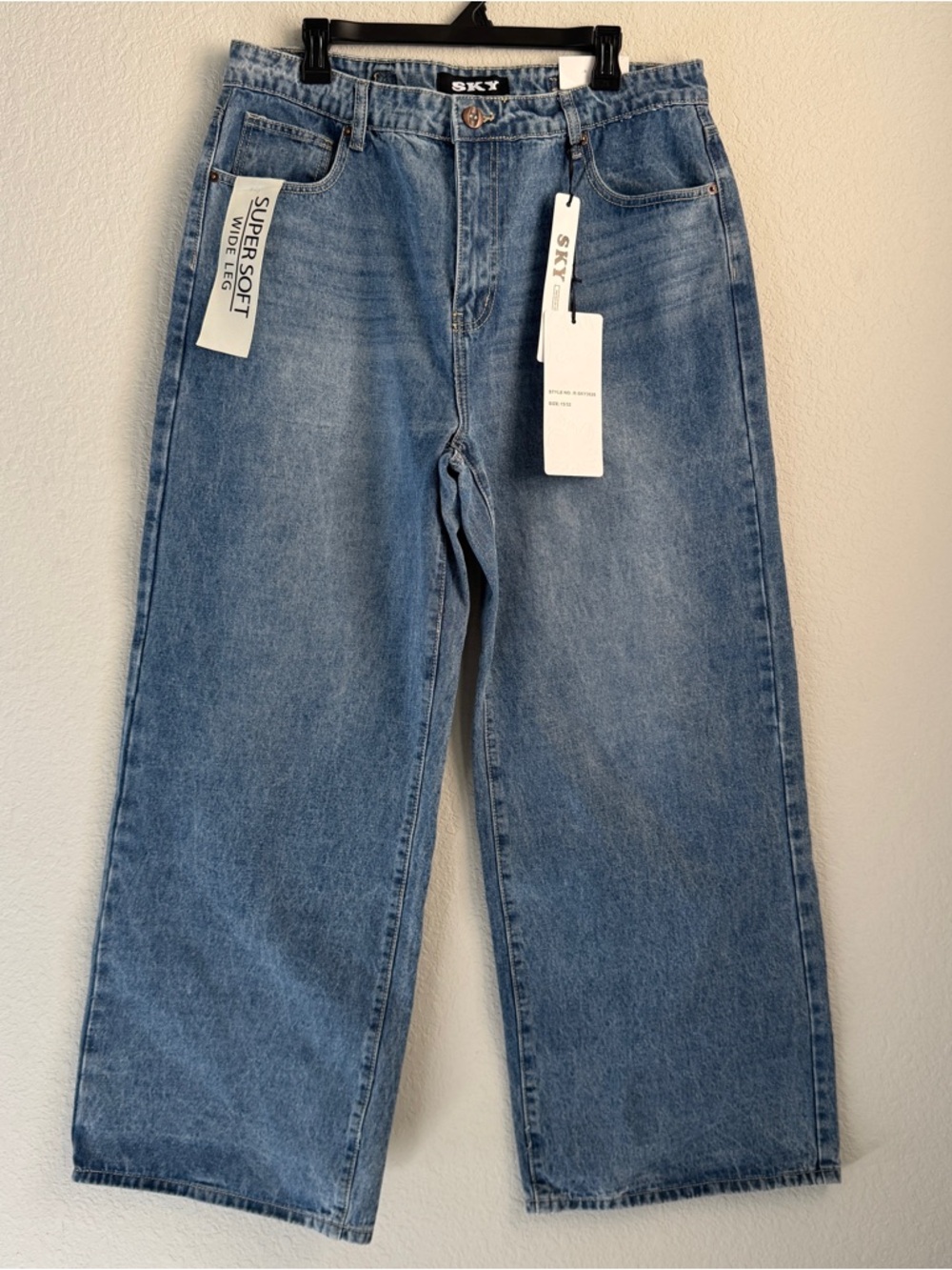 Sky Relaxed Straight Jeans in Light Blue Denim